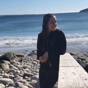 Meet your Posher, Natasha